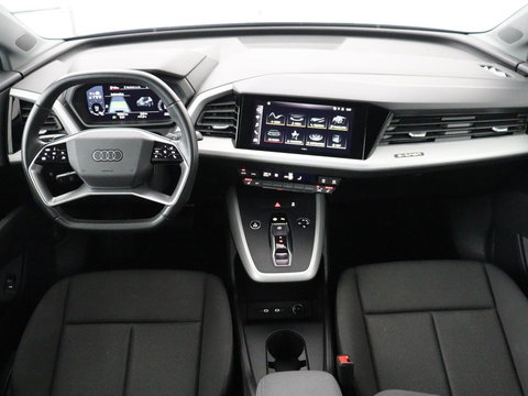 Audi Q4 e-tron 35 Launch edition 55 kWh | Warmtepomp | Stoelverwarming | Carplay | Full LED | 19'' | Navigatie | Parkeerhulp | DAB | Climate control | Cruise control | Bluetooth