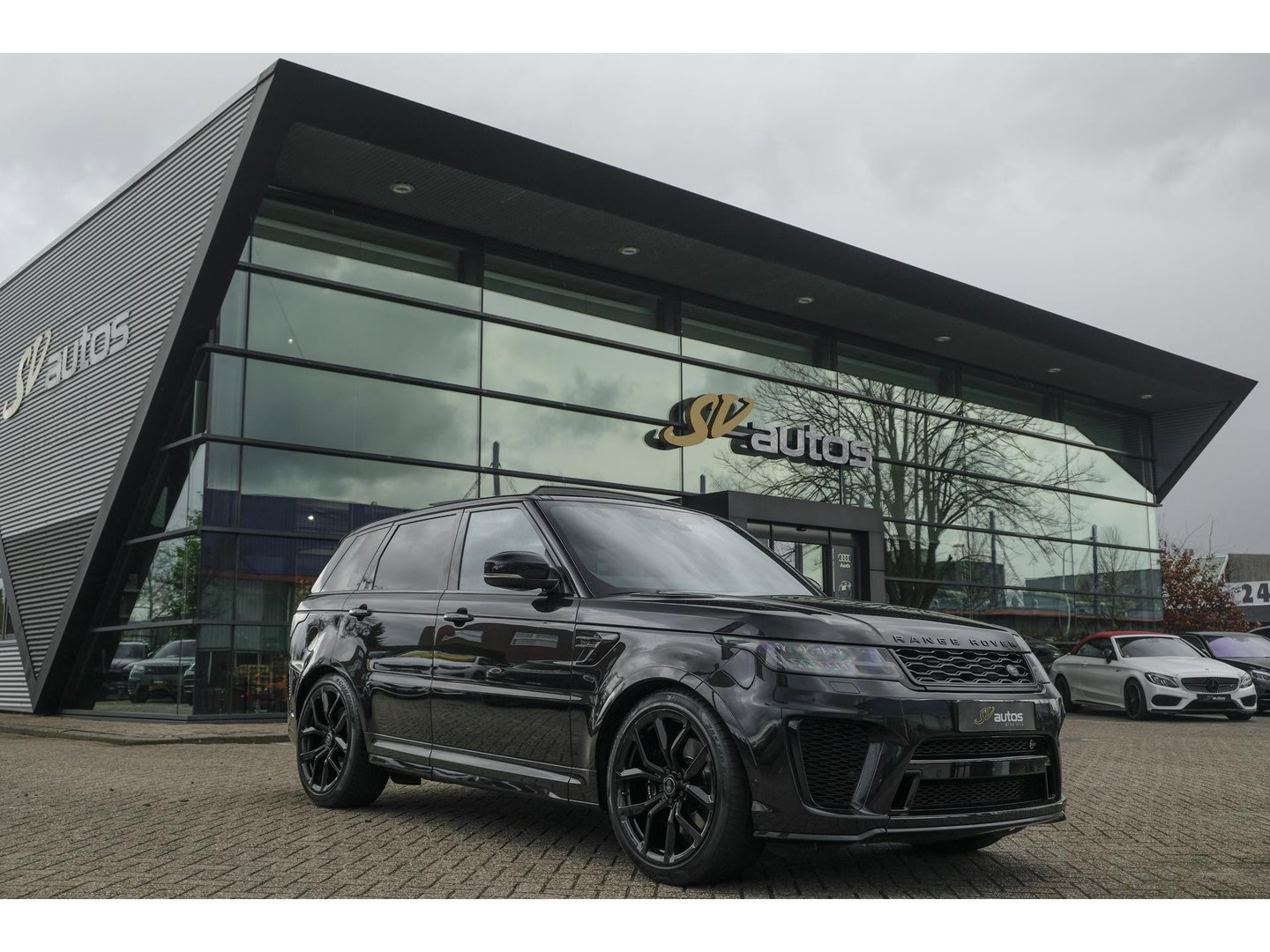 Land Rover Range Rover Sport P575 SVR 575pk Panoramadak *BTW* Head-up Alcantara Schaalstoelen 22" LMV