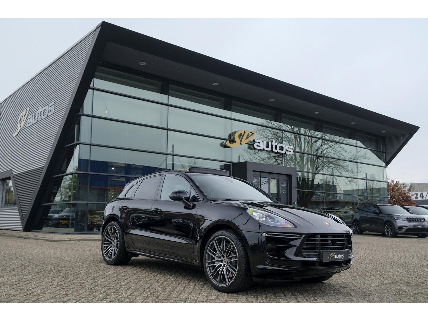 Porsche Macan 2.9 Turbo 441pk Panoramadak Luchtvering Adaptive cruise PDLS plus 18-weg stoelen