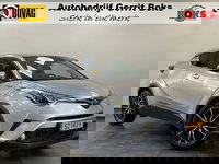 Toyota C-HR - 1.8 Hybrid Dynamic Navi Keyless Entry/Go 18'' ! 2e Paasdag geopend van 12.00 tot 17:00u !