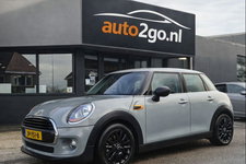 MINI 5-Deurs - Mini 1.5D 4Drs BUSINESS EDITION SPORTLEDER NAVI PARKPILOT DIGI-DASH APPLE-CARPLAY LED LMV PDC