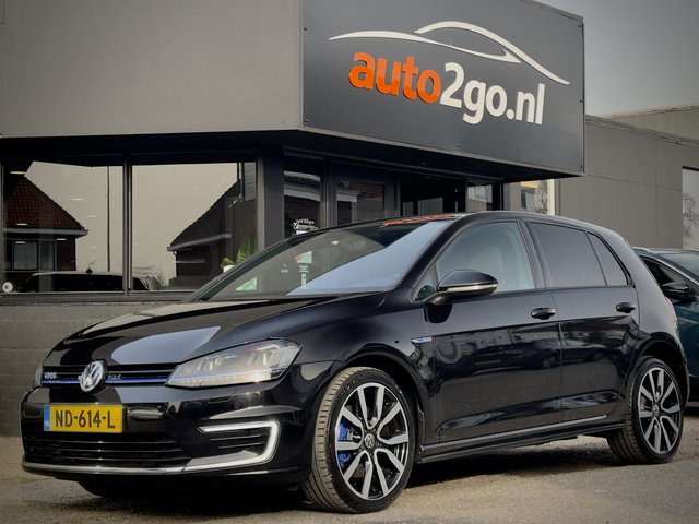 Volkswagen Golf - 1.4 TSI GTE AUT6 SPORT NAVI SPORT-INT APPLE CARPLAY LED LMV PDC