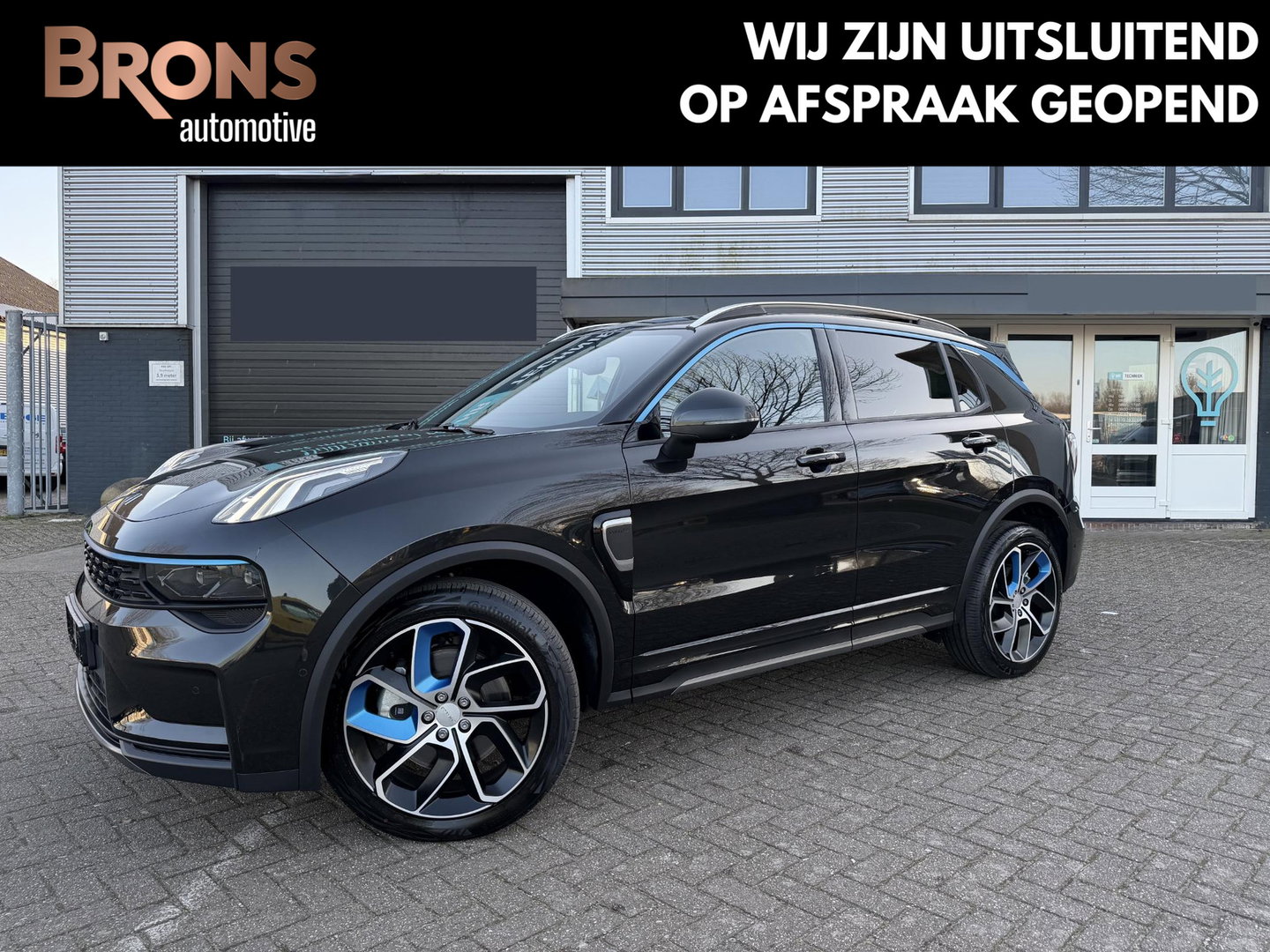 Lynk & Co 01 1.5 More pano l camera l stoel verwarming