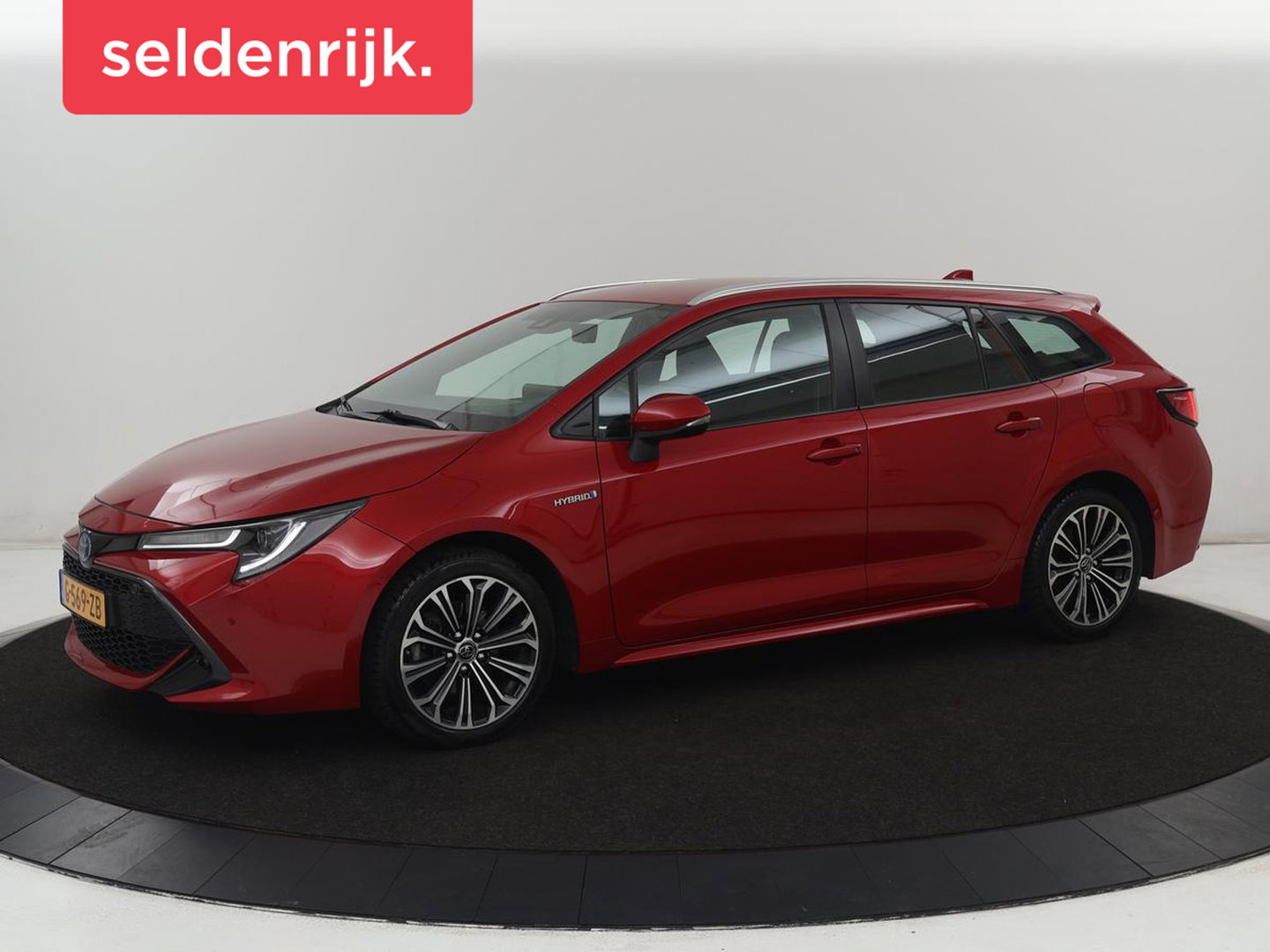 Toyota Corolla Touring Sports 2.0 Hybrid Style | Trekhaak | Stoelverwarming | Cruise Control | Navigatie | Camera | Carplay | Full LED | DAB | Climate control | Head-up