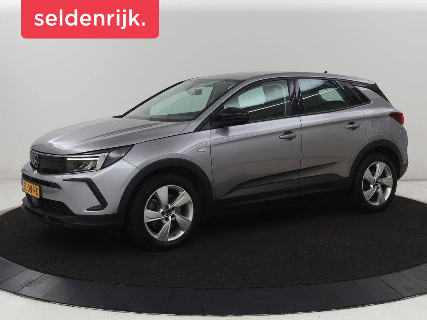 Opel Grandland X 1.6 Turbo Hybrid Elegance | SOH 96% | Leder | Adaptive cruise | Trekhaak | Stuurverwarming | Carplay | Navigatie | Full LED | Camera | Climate control | PHEV | Plug In