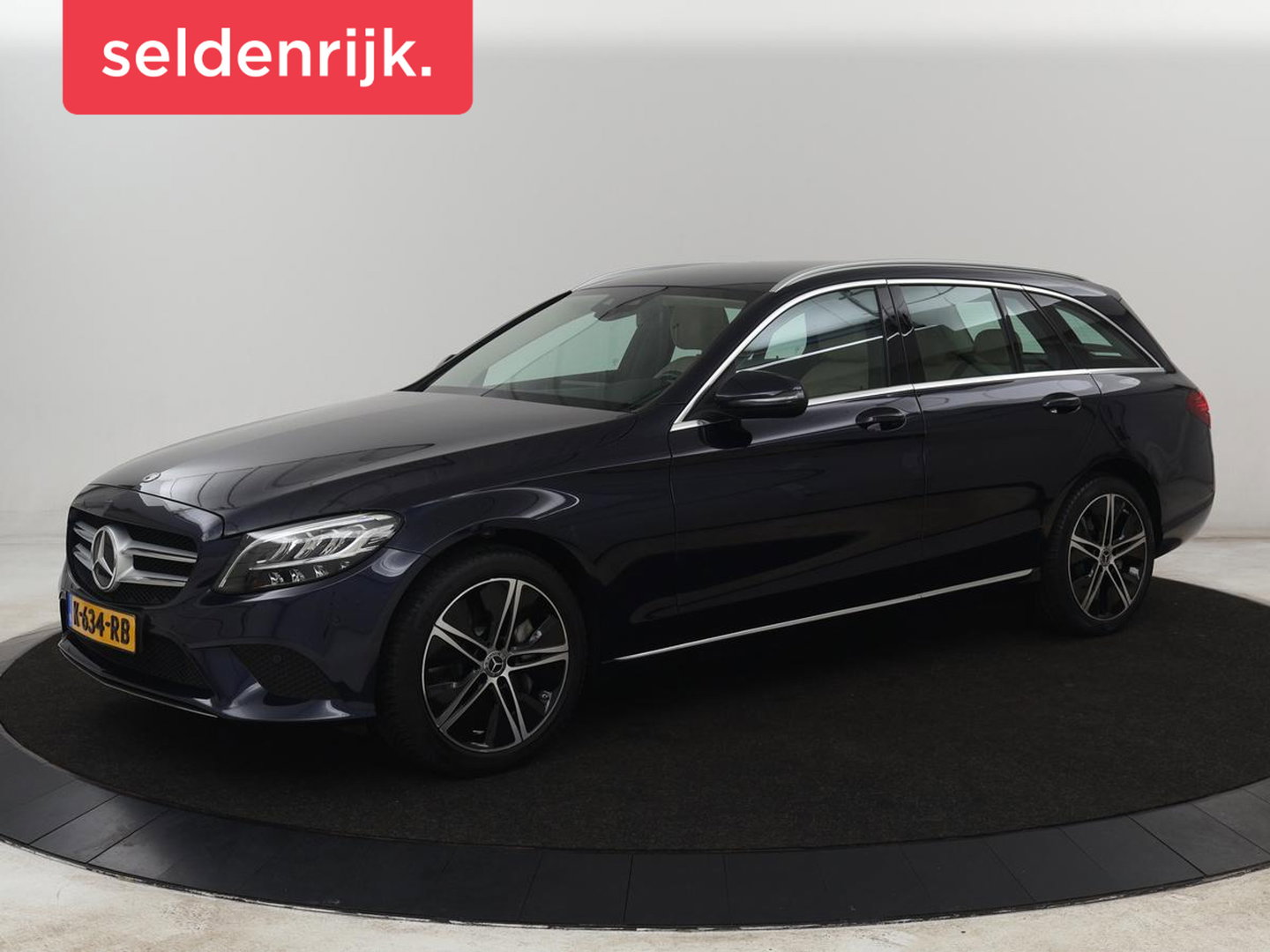 Mercedes-Benz C-Klasse 300e Business Solution Luxury | SOH 95% | Leder | Stoelverwarming | Camera | Digital Cockpit | Park Assist | Navigatie | Full LED | Cruise control | Bluetooth | Climate control | PHEV | Plug In