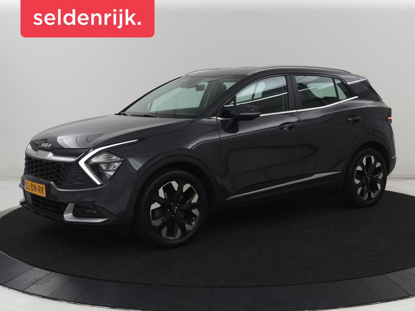 Kia Sportage 1.6 T-GDi Plug-in Hybrid AWD DynamicLine | Adaptive cruise | Camera | Carplay | Navigatie | Digital Cockpit | 19'' | Climate control | Full LED | Parkeerhulp | PHEV | Plug In