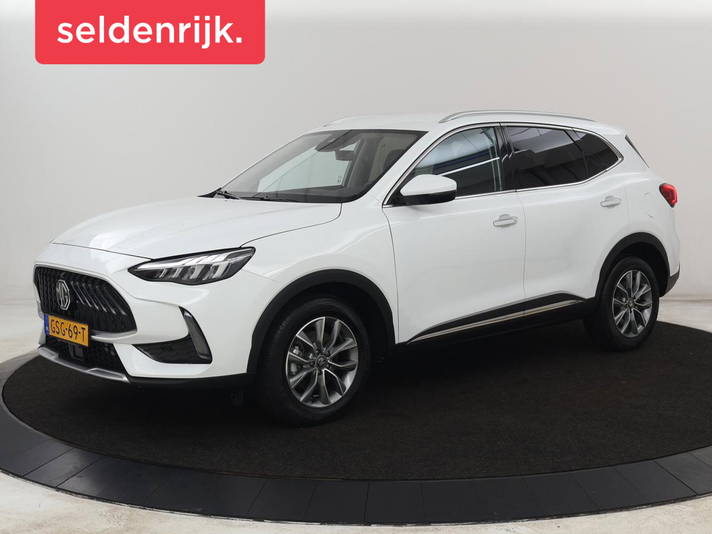 MG EHS 1.5 TGDI PHEV Comfort | SOH 96% | Origineel NL | Leder | Adaptive cruise | Stoelverwarming | Carplay | Camera | Digital Cockpit | Navigatie | Keyless | Plug In