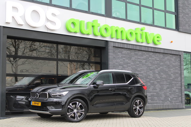 Volvo XC40 - 1.5 T5 Recharge Inscription | NAP! | ACC | STOEL+STUURVERWARMING | CAMERA | KEYLESS | CARPLAY |