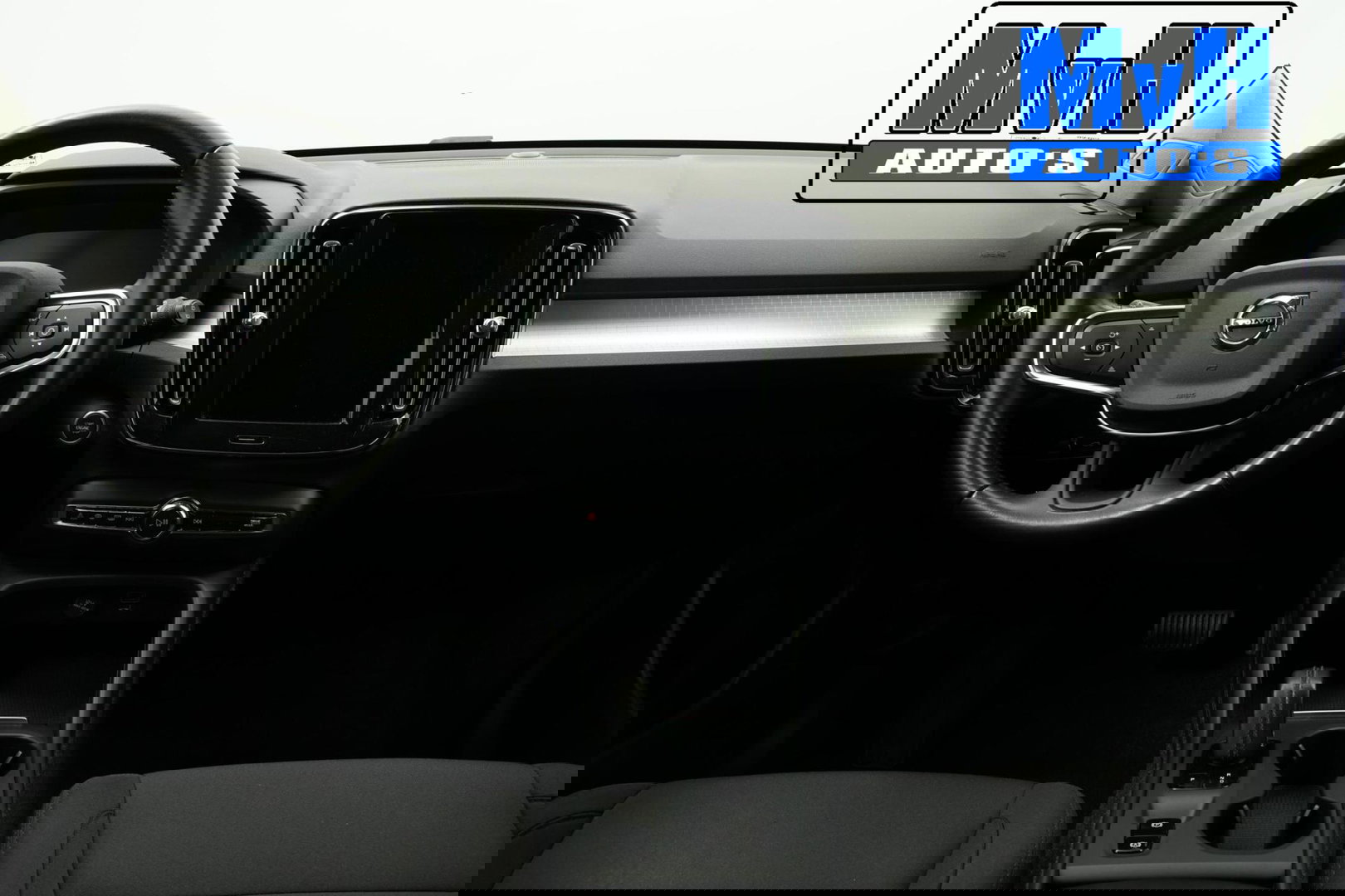 Volvo XC40 1.5 T4 Recharge Inscription Expression|TREKH|LED