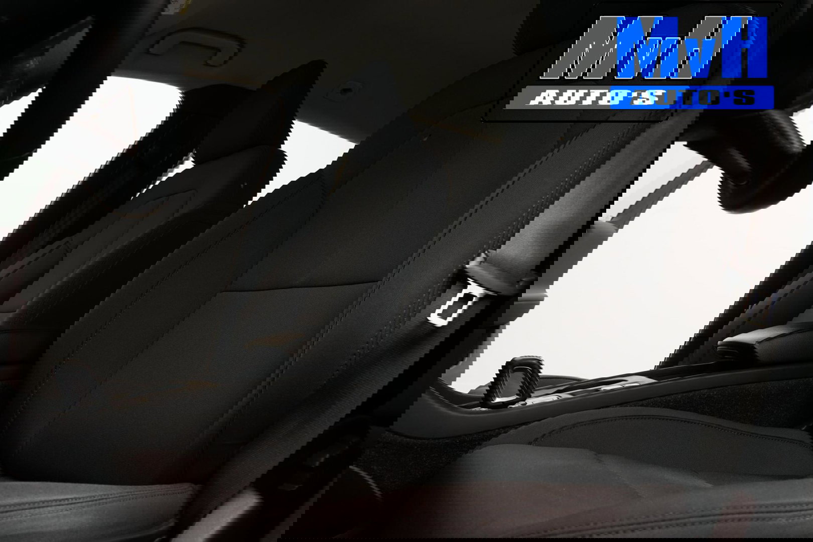 Volvo XC40 1.5 T4 Recharge Inscription Expression|TREKH|LED