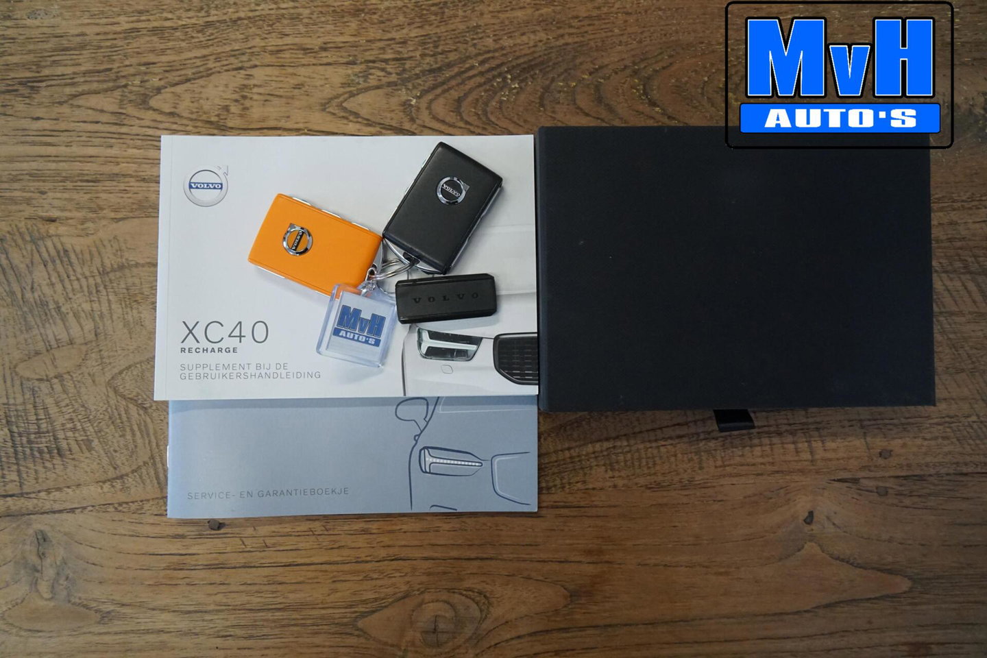 Volvo XC40 1.5 T4 Recharge Inscription Expression|TREKH|LED