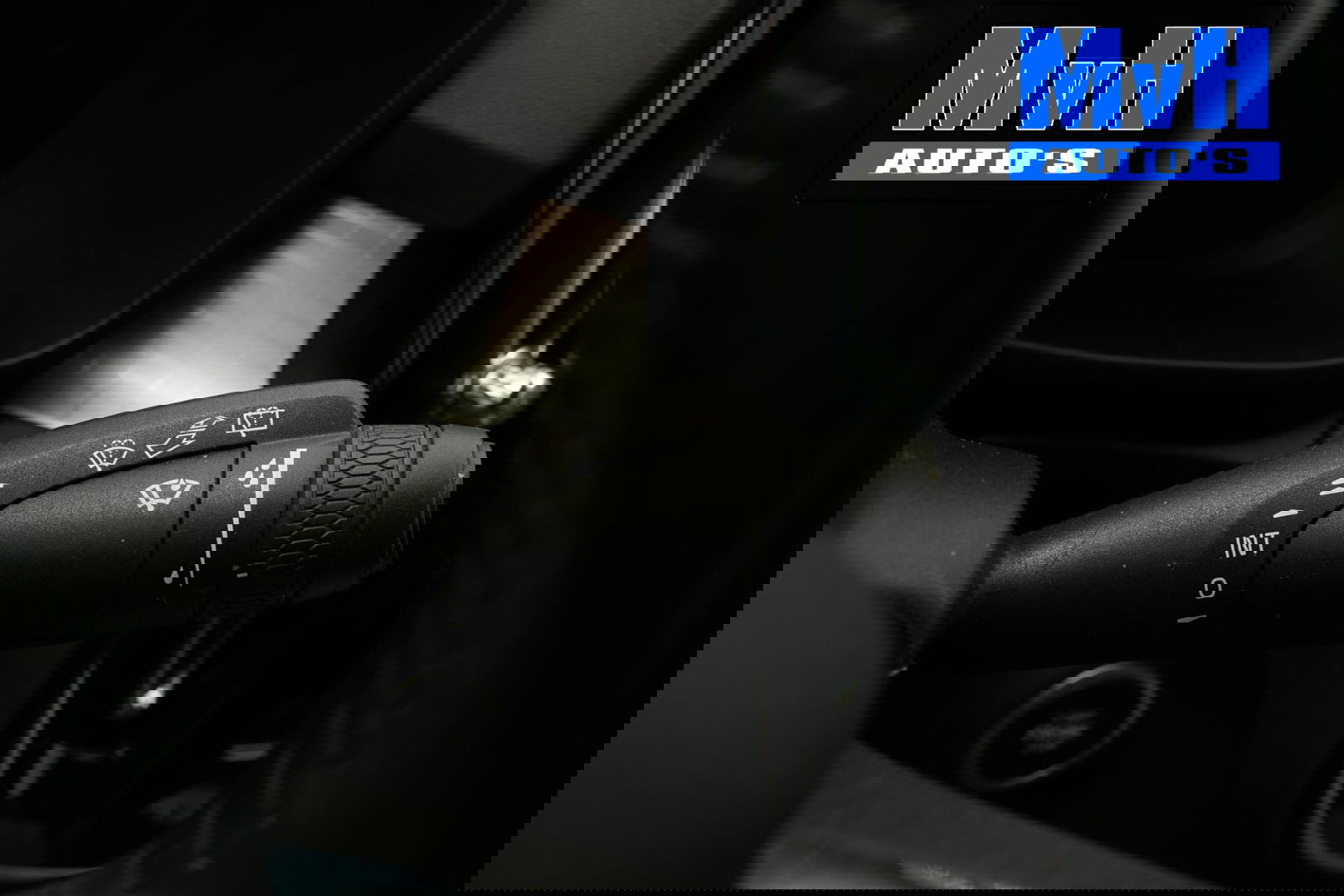 Volvo XC40 1.5 T4 Recharge Inscription Expression|TREKH|LED