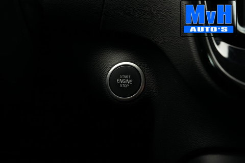 Volvo XC40 1.5 T4 Recharge Inscription Expression|TREKH|LED