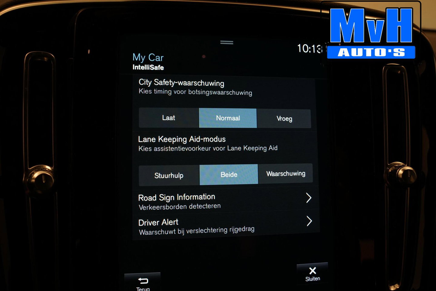 Volvo XC40 1.5 T4 Recharge Inscription Expression|TREKH|LED