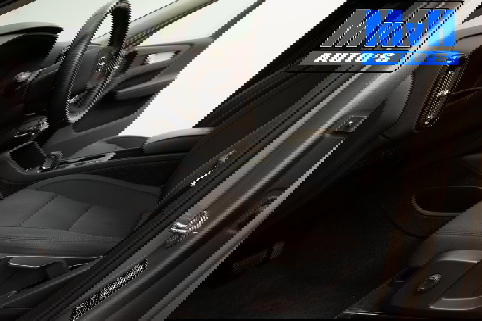 Volvo XC40 1.5 T4 Recharge Inscription Expression|TREKH|LED