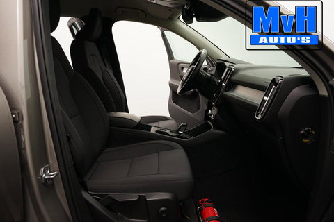 Volvo XC40 1.5 T4 Recharge Inscription Expression|TREKH|LED