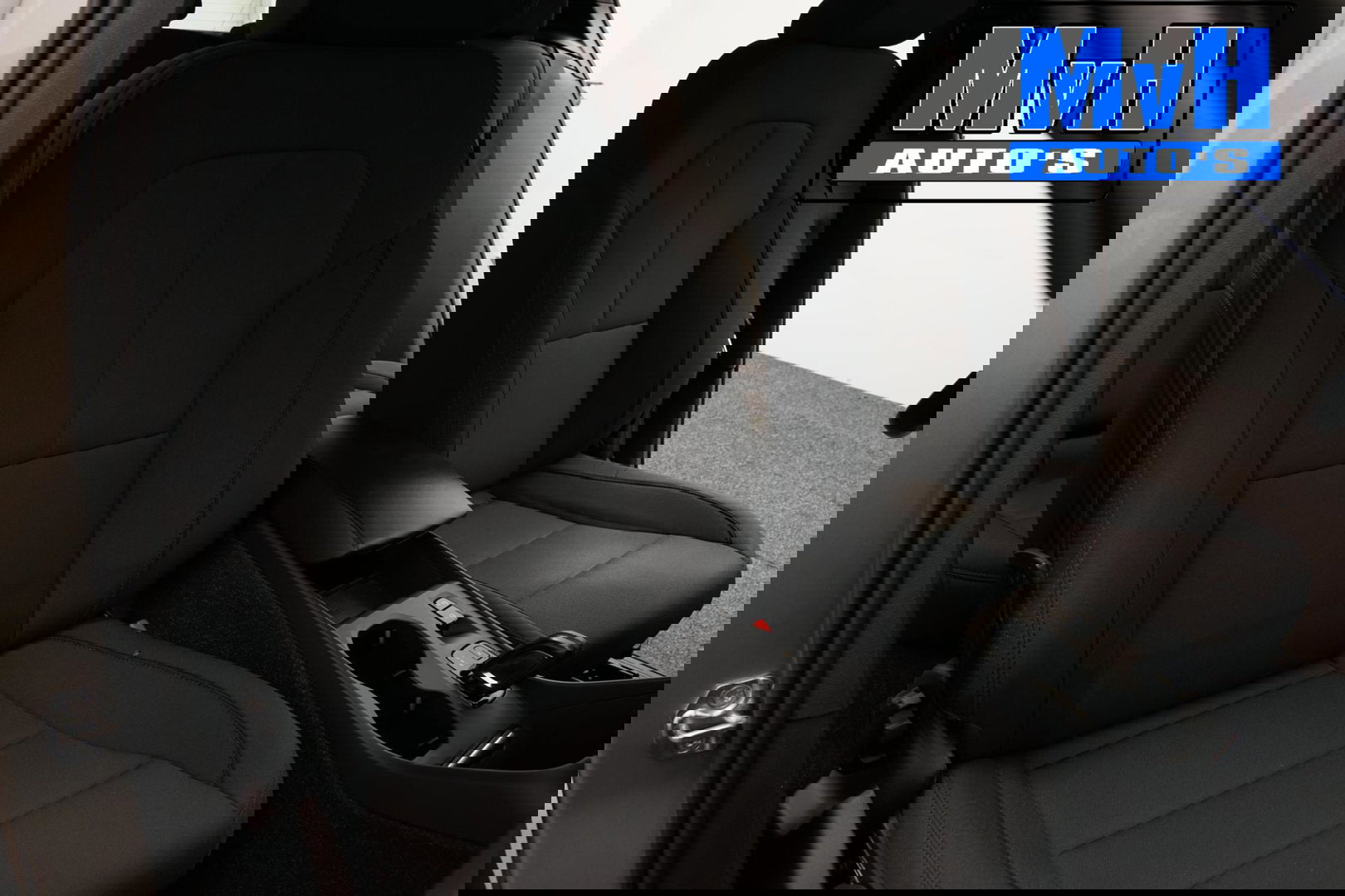 Volvo XC40 1.5 T4 Recharge Inscription Expression|TREKH|LED