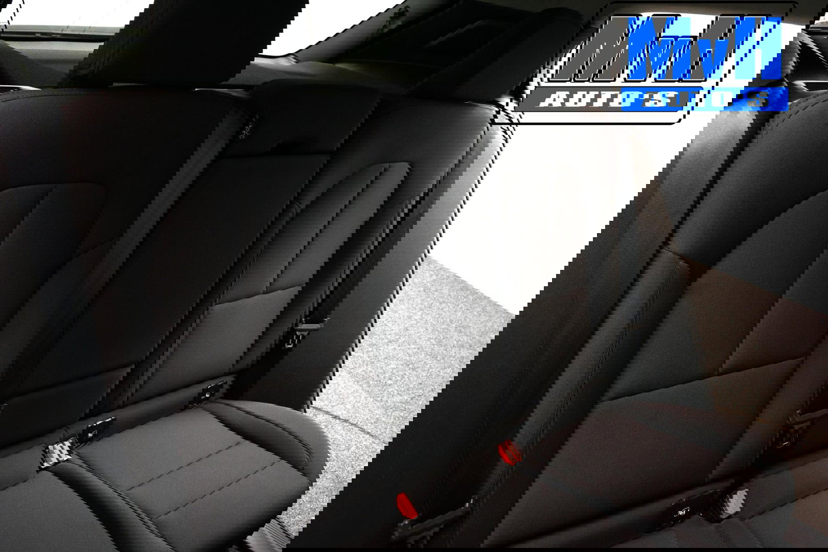 Volvo XC40 1.5 T4 Recharge Inscription Expression|TREKH|LED