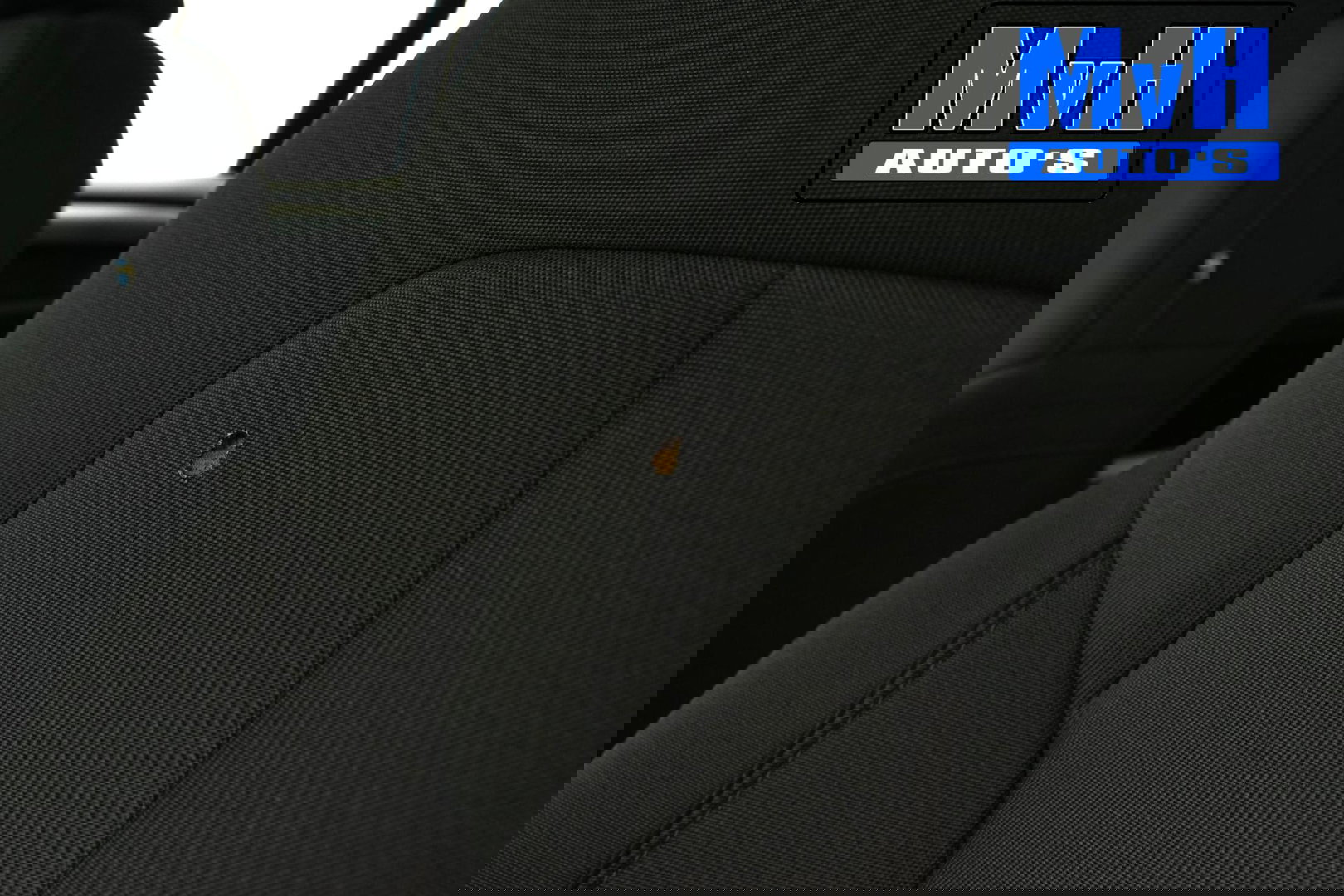 Volvo XC40 1.5 T4 Recharge Inscription Expression|TREKH|LED