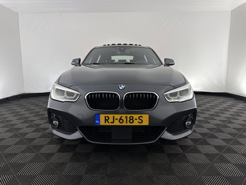 BMW 1-serie 118d Executive M-Sportpack Aut. *PANO | ADAPTIVE-CRUISE | FULL-LED | HEATED-SPORTSEATS | MEMORY-PACK | CAMERA | KEYLESS | DAB | NAVI-FULLMAP | PRIVACY-GLASS | ECC | PDC | CRUISE | 17''ALU*