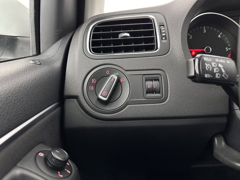 Volkswagen Polo 1.4 TDI Comfortline Aut. *AIRCO | CRUISE | PDC | COMFORTSEATS | 15''ALU*