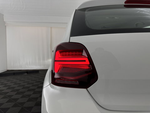 Volkswagen Polo 1.4 TDI Comfortline Aut. *AIRCO | CRUISE | PDC | COMFORTSEATS | 15''ALU*