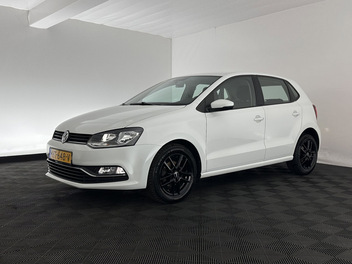 Volkswagen Polo 1.4 TDI Comfortline Aut. *AIRCO | CRUISE | PDC | COMFORTSEATS | 15''ALU*