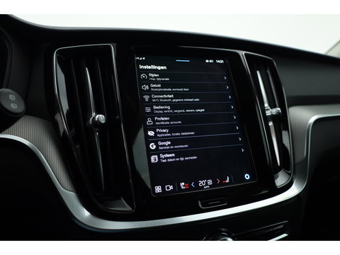 Volvo V60 2.0 T6 Plug-in hybrid AWD Plus Dark | 360 Cam | ACC | Blis | H&K Audio | Stoel 4 & Stuur verwarming | memory |