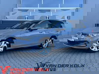 Volkswagen Golf - 1.5 eTSI Style | Digital Cockpit | LED | Camera | CarPlay | Adaptive Cruise | Navigatie | Stoelverwarming | Climate