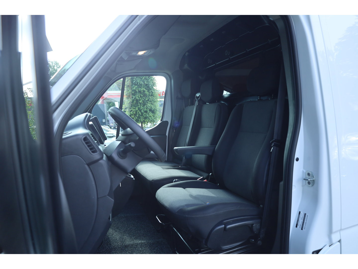 Renault Master T35 2.3 dCi 135 L3H2 Comfort | Airco | Cruise | Navi | Trekhaak