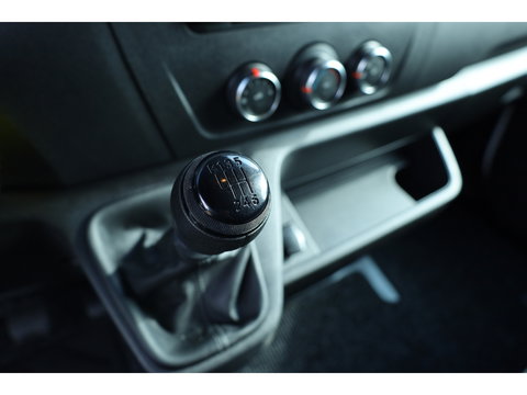 Renault Master T35 2.3 dCi 135 L3H2 Comfort | Airco | Cruise | Navi | Trekhaak