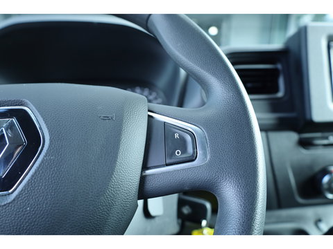 Renault Master T35 2.3 dCi 135 L3H2 Comfort | Airco | Cruise | Navi | Trekhaak