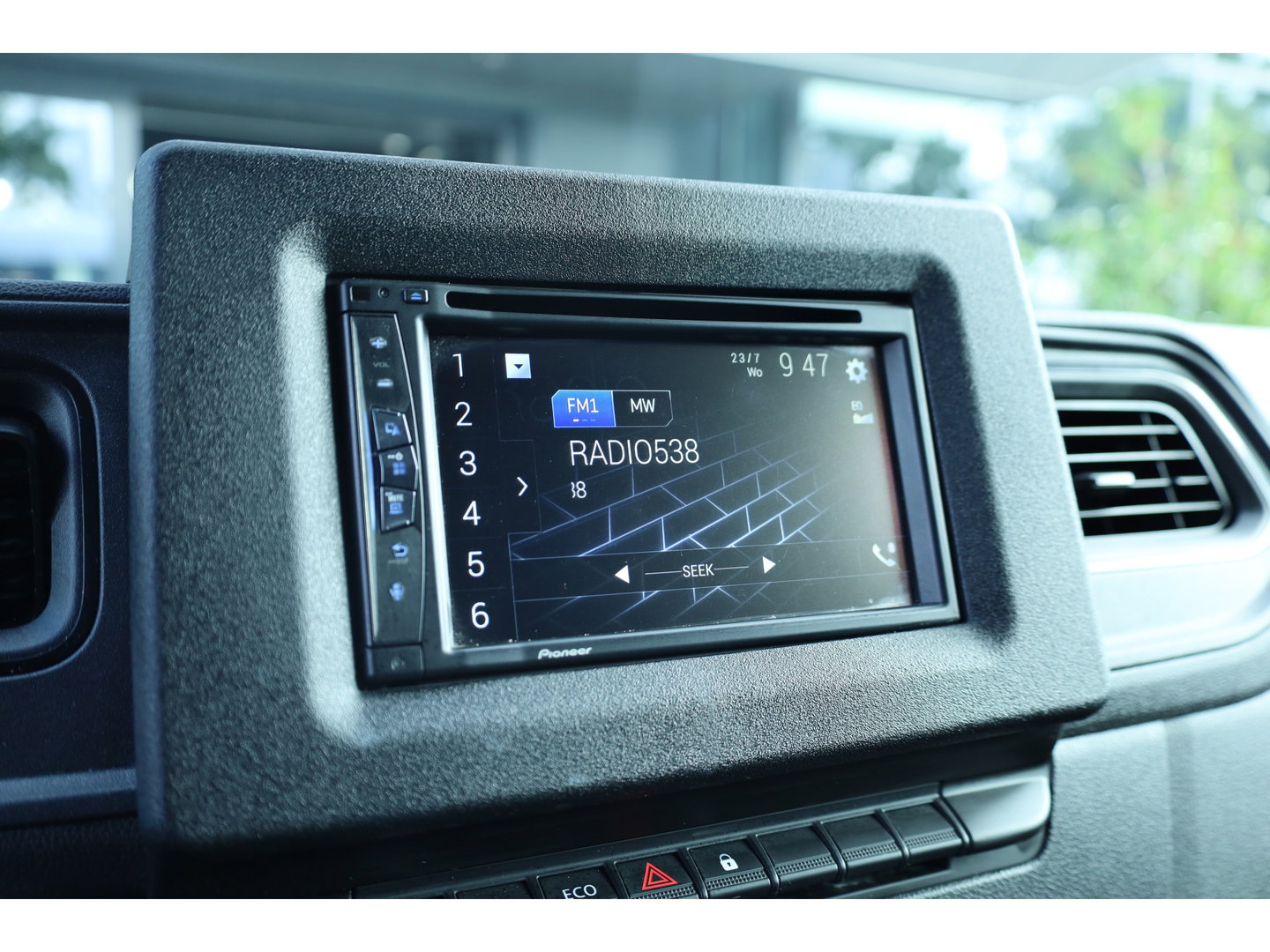 Renault Master T35 2.3 dCi 135 L3H2 Comfort | Airco | Cruise | Navi | Trekhaak