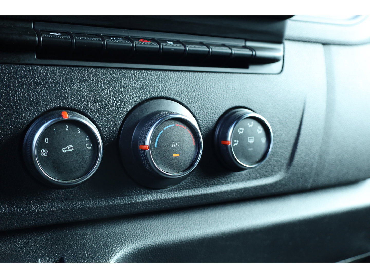 Renault Master T35 2.3 dCi 135 L3H2 Comfort | Airco | Cruise | Navi | Trekhaak