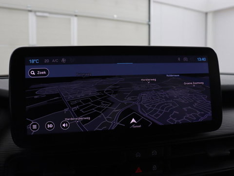 Jeep Avenger Longitude 54 kWh | SOH 93% | Warmtepomp | Carplay | Navigatie | Parkeerhulp | Full LED | Climate control | Cruise control