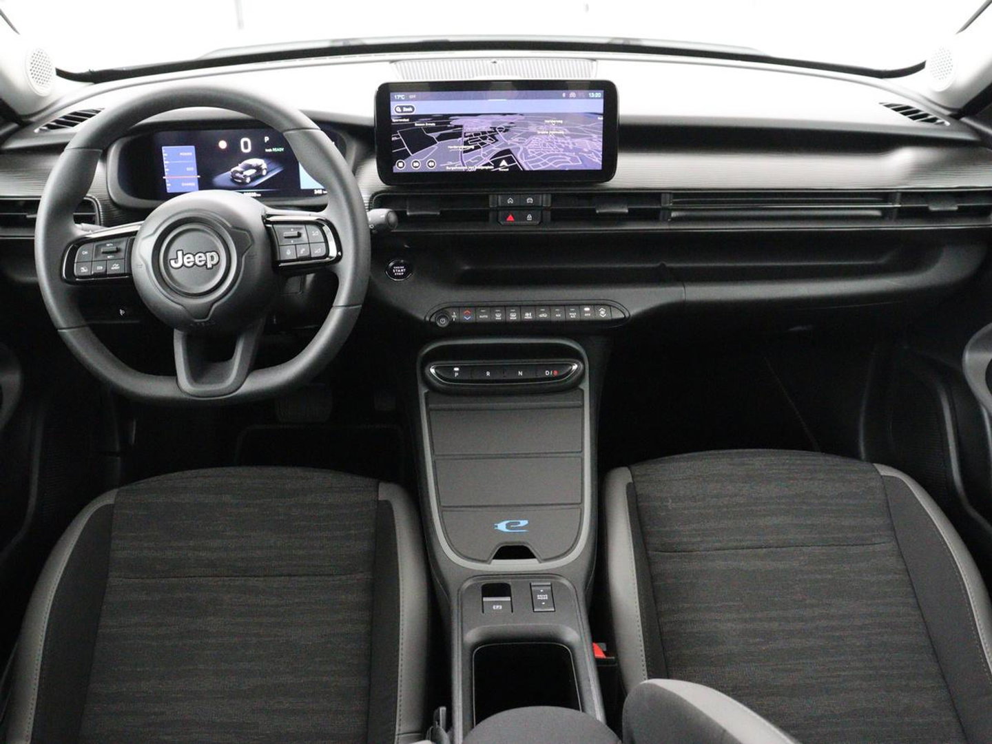 Jeep Avenger Longitude 54 kWh | SOH 93% | Warmtepomp | Carplay | Navigatie | Parkeerhulp | Full LED | Climate control | Cruise control