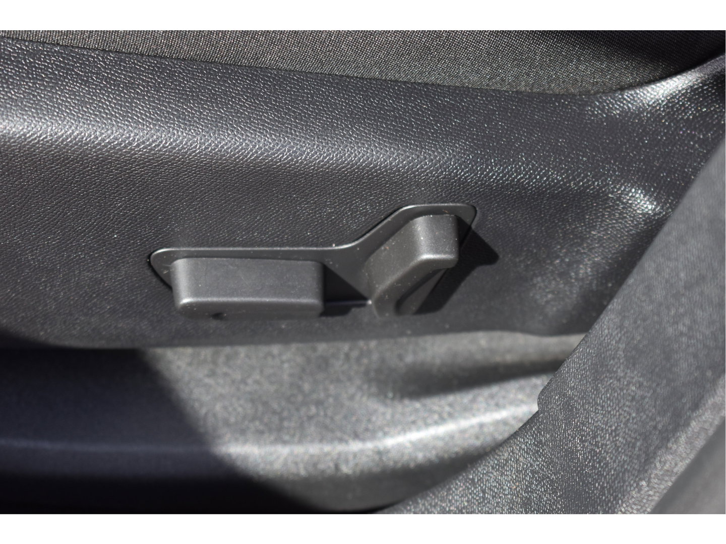 Citroën C5 Aircross 1.6 Plug-in Hybrid 225 Feel | Camera | Afn.trekhaak | Carplay | DAB | Keyless | LED | Allweatherbanden