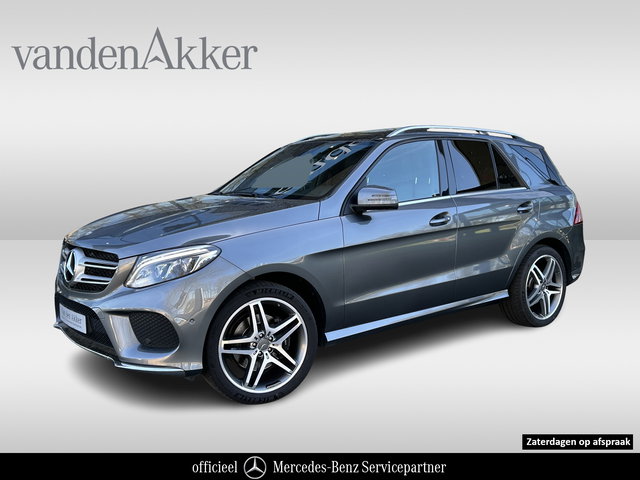 Mercedes-Benz GLE - 350 d 4Matic AMG // Luchtvering // Panoramadak // Trekhaak 3500kg // 360 Camera // Leder