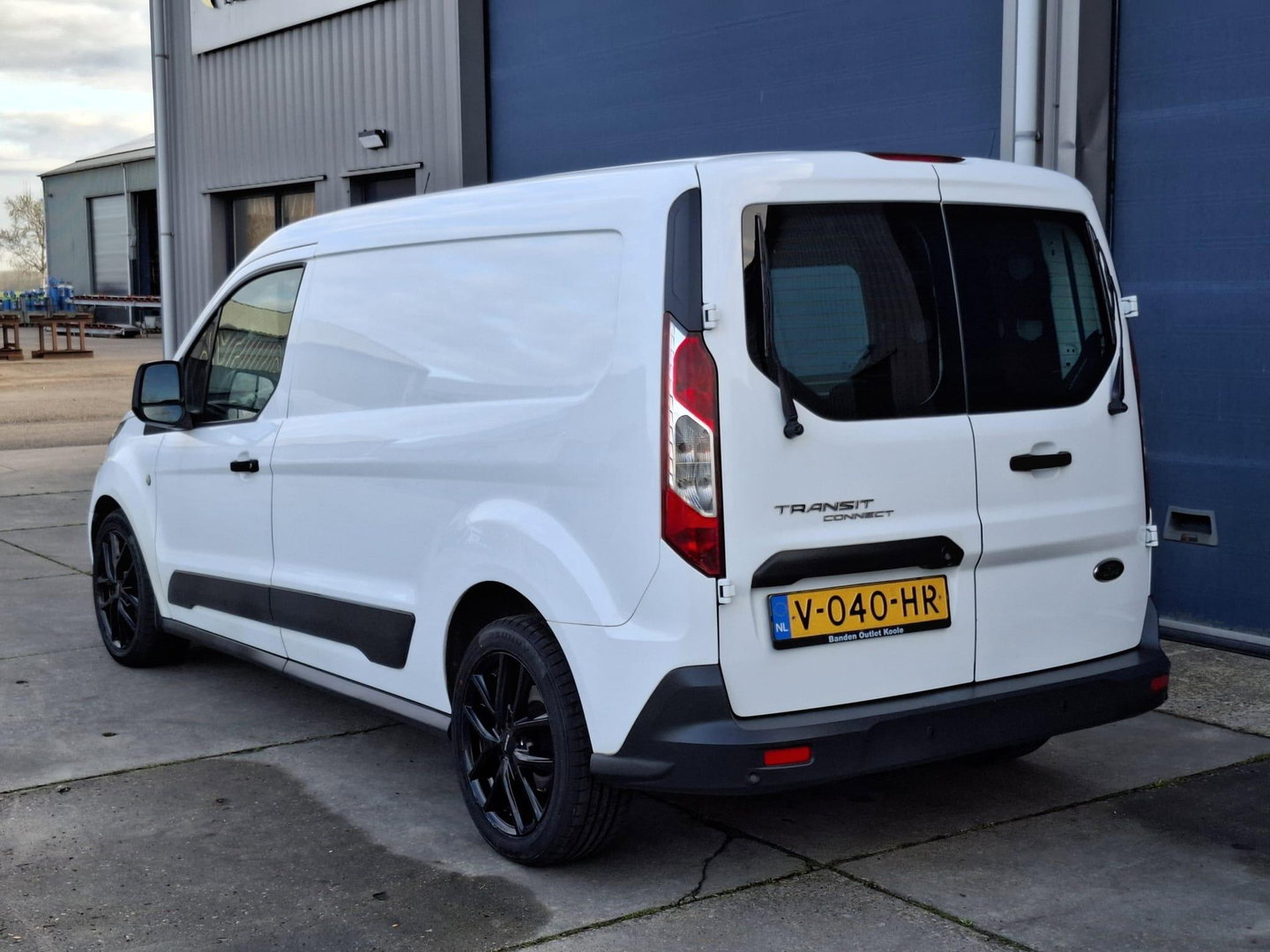 Ford Transit Connect 1.5 TDCI L2 Trend AIRCO / CRUISE CONTROLE / CAMERA / AUTOMAAT / EURO 6