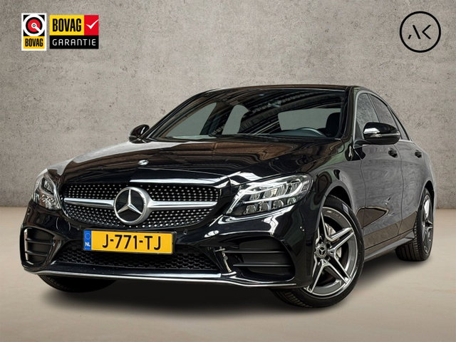 Mercedes-Benz C-Klasse - 180 AMG Sport 156Pk Automaat (VIRTUAL COCKPIT, APPLE CARPLAY, GROOT NAVI, CAMERA, LEDER, STOELVERWARMING, ELEK SPORTSTOELEN, GETINT GLAS, NIEUWE APK, NIEUWSTAAT)