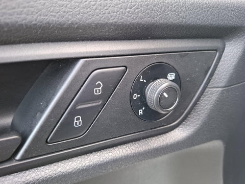 Volkswagen Caddy 2.0 TDI L2H1 BMT Maxi Trendline AUTOMAAT / NAVI / AIRCO / EURO 6