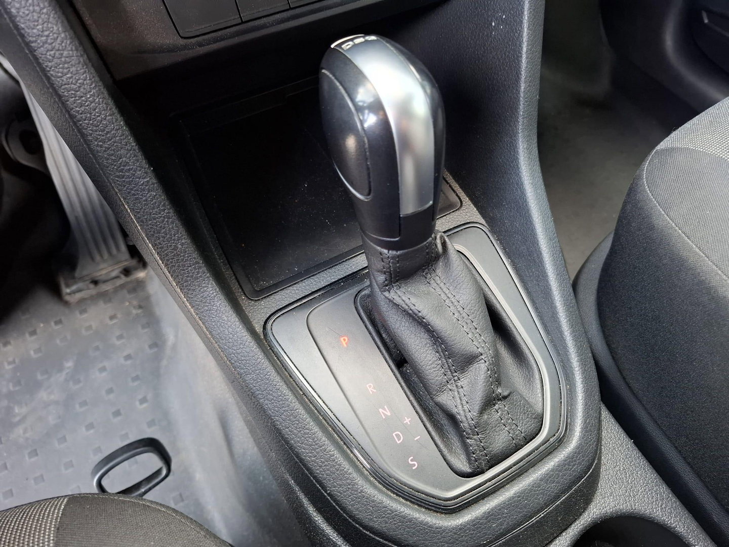 Volkswagen Caddy 2.0 TDI L2H1 BMT Maxi Trendline AUTOMAAT / NAVI / AIRCO / EURO 6