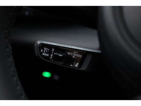 Porsche Macan 4 100 kWh | Sport Chrono | Pano | Adapt. Cruise | Memory Seats | Camera | Apple CarPlay