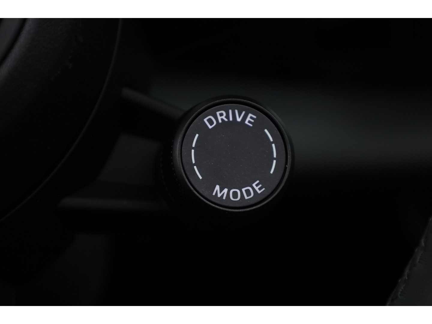 Porsche Macan 4 100 kWh | Sport Chrono | Pano | Adapt. Cruise | Memory Seats | Camera | Apple CarPlay