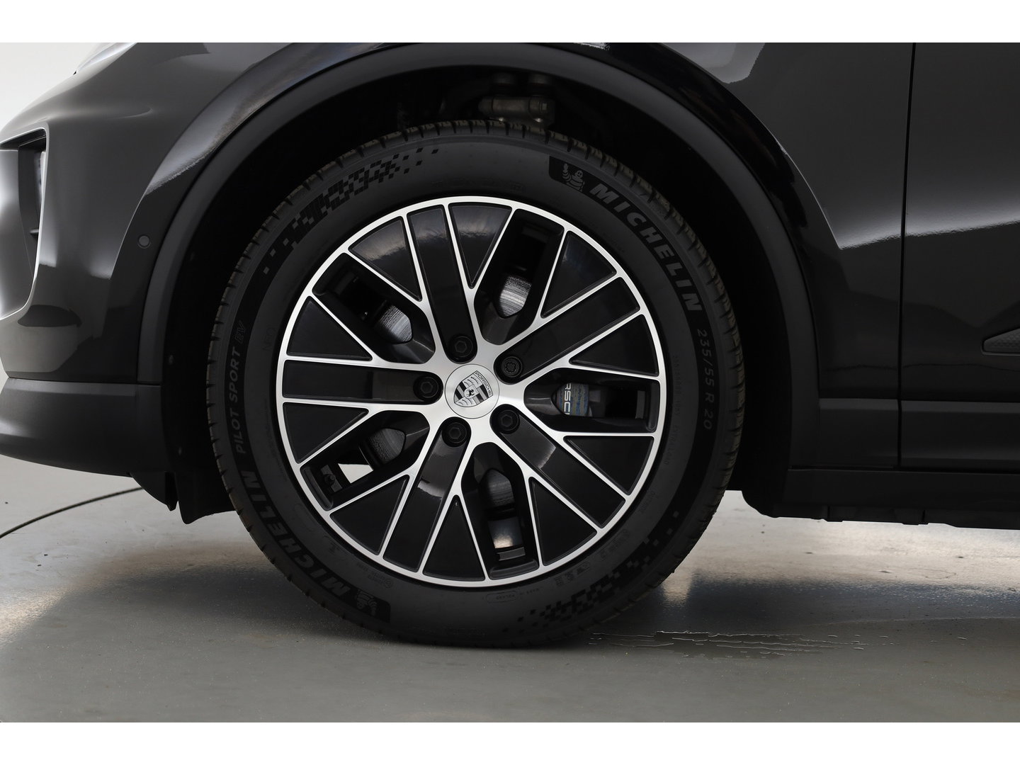 Porsche Macan 4 100 kWh | Sport Chrono | Pano | Adapt. Cruise | Memory Seats | Camera | Apple CarPlay