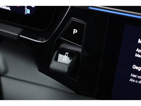 Porsche Macan 4 100 kWh | Sport Chrono | Pano | Adapt. Cruise | Memory Seats | Camera | Apple CarPlay