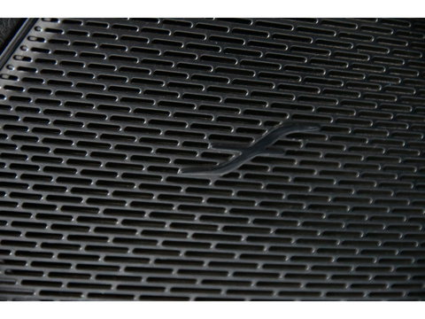 Mercedes-Benz A-Klasse AMG 35 4MATIC Premium Plus Pano Burmester