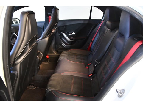 Mercedes-Benz A-Klasse AMG 35 4MATIC Premium Plus Pano Burmester