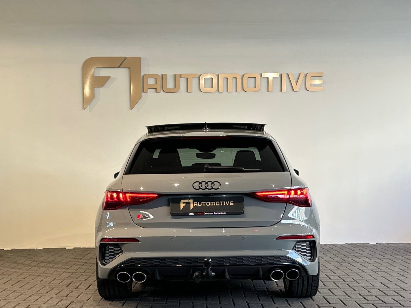 Audi S3 Sportback 2.0 TFSI quattro Pano|RS Seat|Keyless|B&O